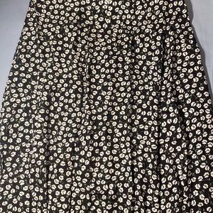 Shein midi skirt never been worn